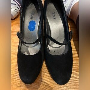 Bass Women's Classic Black Heels